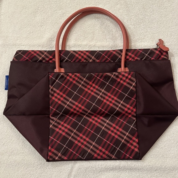 Burberry Blue Label - Picture 3 of 5